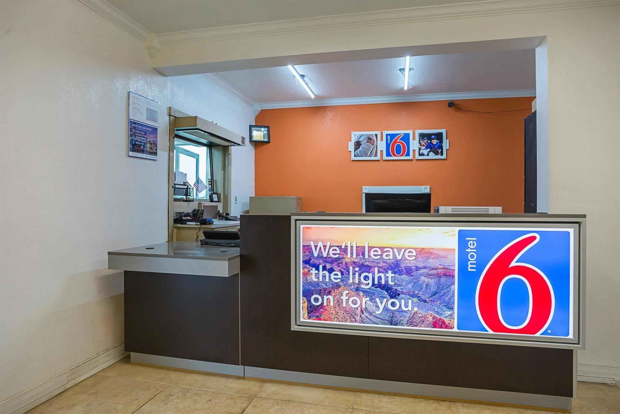 Motel 6-Brinkley, Ar Zewnętrze zdjęcie